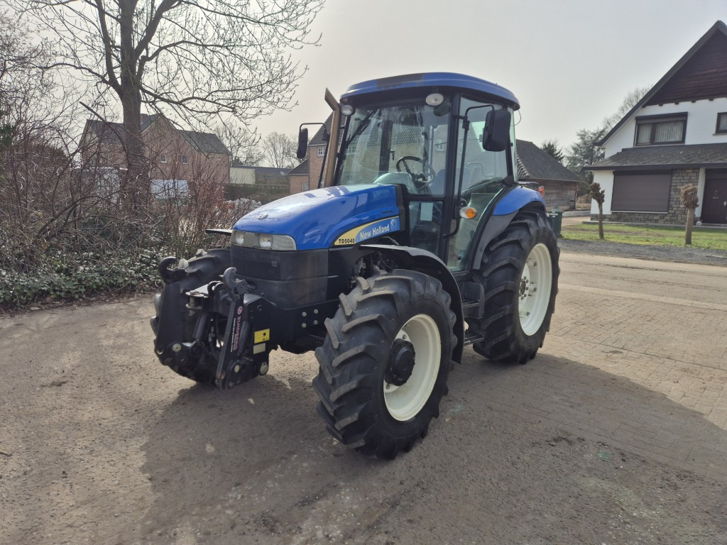 2012 New Holland TD5040